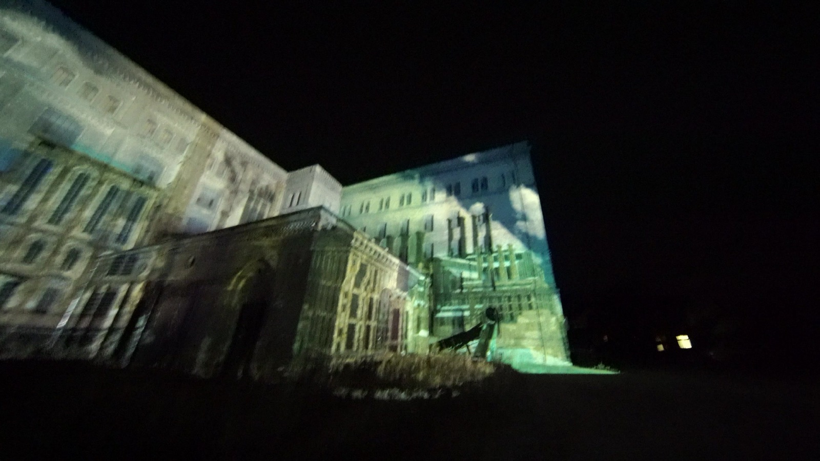The 270° courtyard mapping at Lahnstein on the Rhine